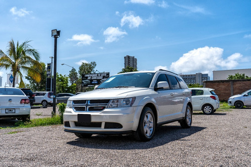 Imagen 1 de 15 de Dodge Journey