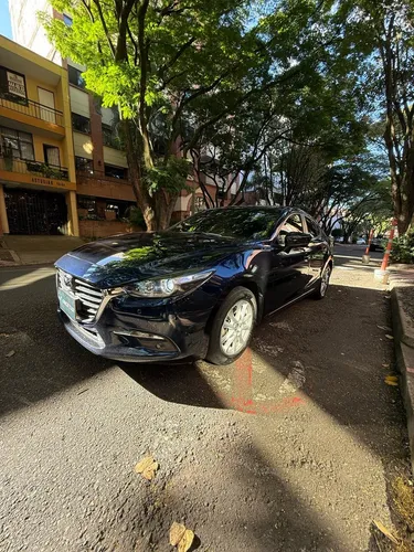 Mazda 3 2.0 Touring At