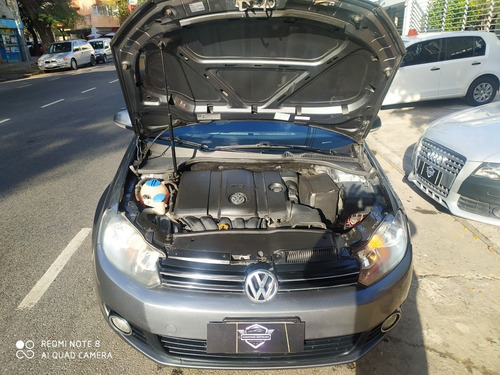 Volkswagen Vento Variant 2.5 Confort 170cv 2012