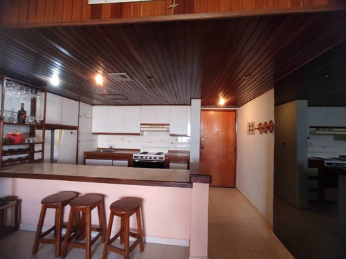 Imagen 10 de 14 de Re/max 2mil Vende Apartamento En Juan Griego - Isla De Margarita