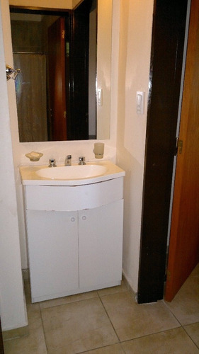 Complejo De 4 Departamentos Y Una Casa A La Venta En Villa Carlos Paz