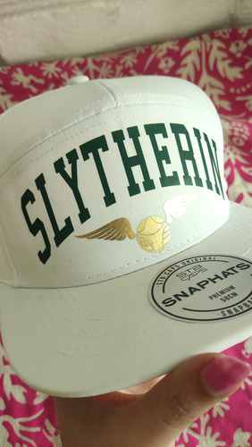 Gorra Slytherin Harry Potter Hogwarts Quidditch Team Snitch