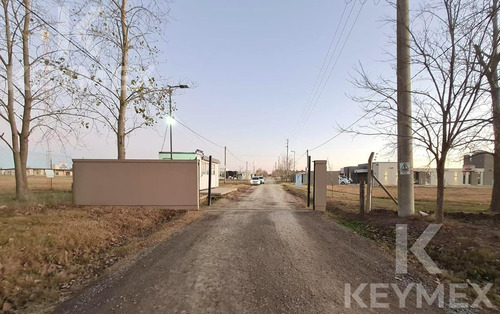 Terreno 1800 M2 En Venta La Cañada City Bell