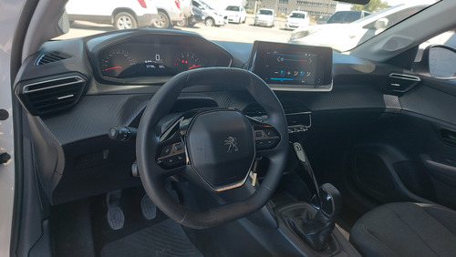 Peugeot 208 1.6L LIKE PACK