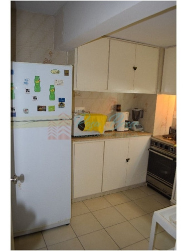 Apartamento En Peninsula, 2 Dormitorios *- Ref: 760
