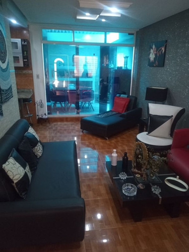 Imagen 15 de 16 de Townhouse En Villa Jardín San Diego Amoblado Alquiler Fg