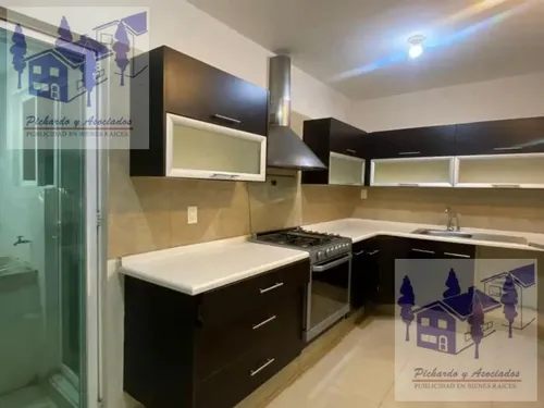 Casa En Venta En Quintas Del Bosque Cuernavaca