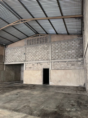 Galpon C. Empresarial La Guaricha Ii La Morita Aragua Gm