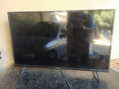 Imagem 1 de 5 de Tv Multilaser Modelo Tlo12 Led 43 Polegadas