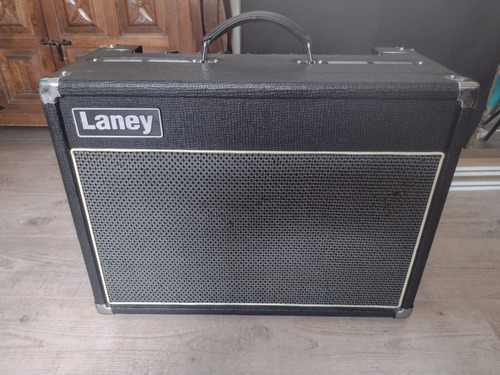 Amplificador Valvular Laney Vc30 100% Ingles. Con Footswitch