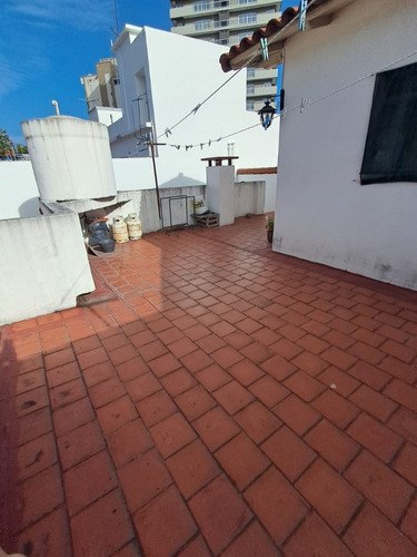 Casa A Cuadras De La Estacion Excelente Oportunidad!!!!