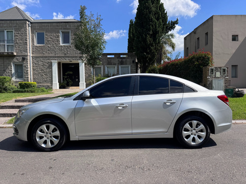 Chevrolet Cruze 1.8 Lt Mt