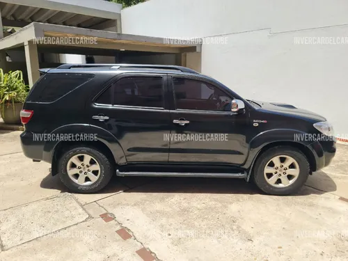 Toyota Fortuner 3.0 Sr5