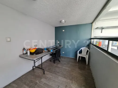 Casa En Venta Acondicionada Para Uso De Oficina En Mayorazgo