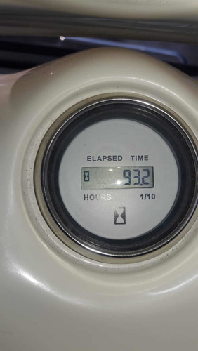 Imagen 5 de 25 de Bermuda Twenty Mercury 150hp 4 Tiempos