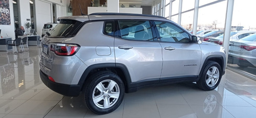 Jeep Compass 2.4 Sport Automática