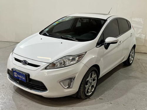Ford Fiesta Kinetic 1.6 Design 120cv Titanium