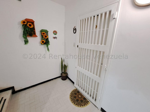 Imponente Penthouse En Venta En Sebucán Smb 25-521 Yy