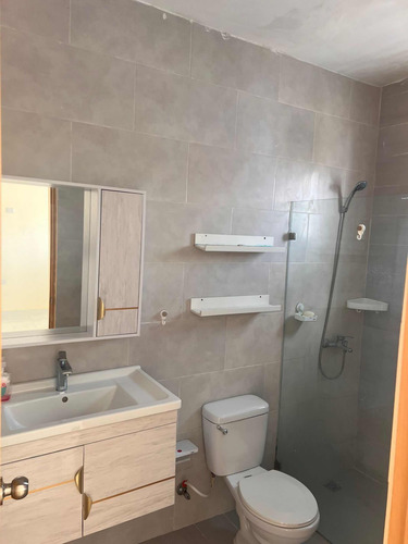 Apto. 3 Hab. Mirador Del Este Vacío $ 28 Mil