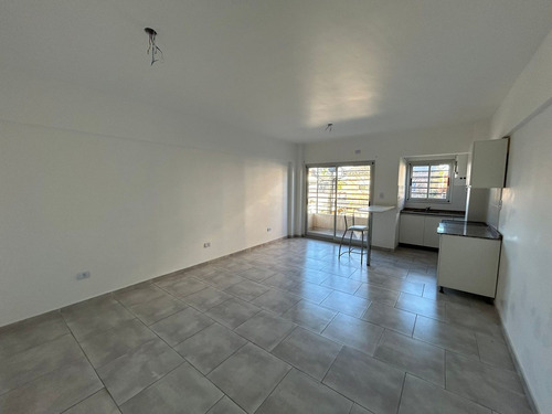 Venta Dpto 2 Amb Con Cochera Martin Coronado