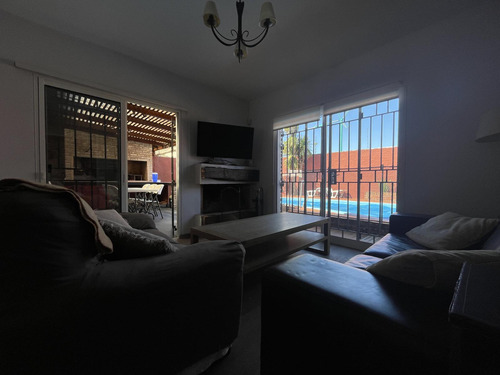 Excelente Casa En Venta En Carrasco