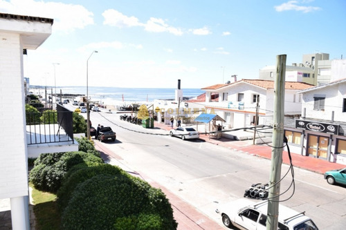 Apartamento De 1 Dormitorio Y Medio En Peninsula! Consulte- Ref: 2119