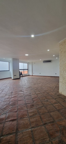 Apartamento Townhouse La Tahona 4hab/5baños/3p.estacionamien