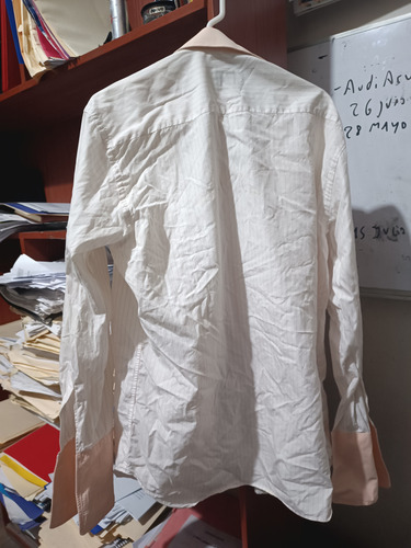 Se Vende Camisa Usada Talla M,manga Larga,puños Gemelos (Usado)