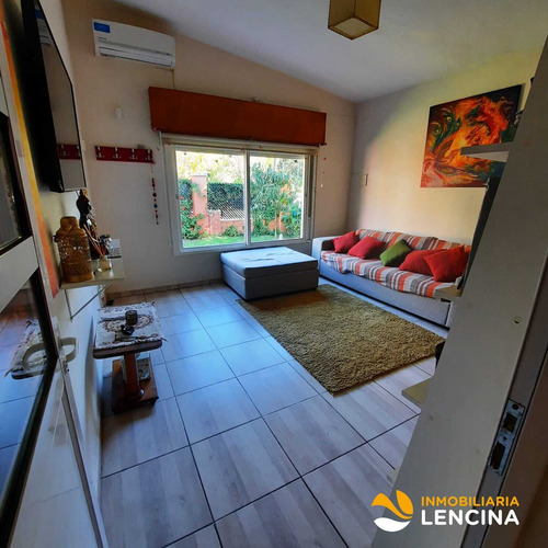Imagen 7 de 14 de Casa En Venta - 2 Dormitorios - Bº Malvinas - Carlos Paz