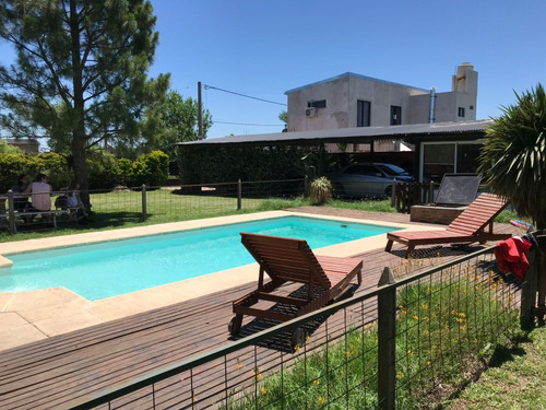 Casa Venta Punta Chacra Gran Patio Con Pileta Y Quincho