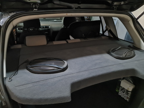 Volkswagen Suran 1.6 Trendline 11b 2011