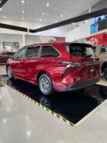 Toyota Sienna Le 2025 Entrega Inmediata