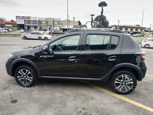 Imagem 9 de 15 de Renault Sandero Sic 16 Cvt (flex) - 2021/2022 - Preto - 1030