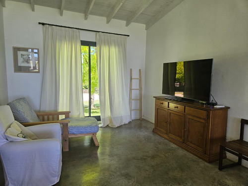 Casa En Alquiler Temporario En Marayui C.c., Chapadmalal, Costa Atlántica