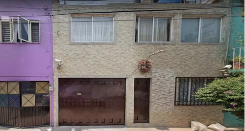 Venta De Casa En La Benito Juarez, Increible Remate Bancario