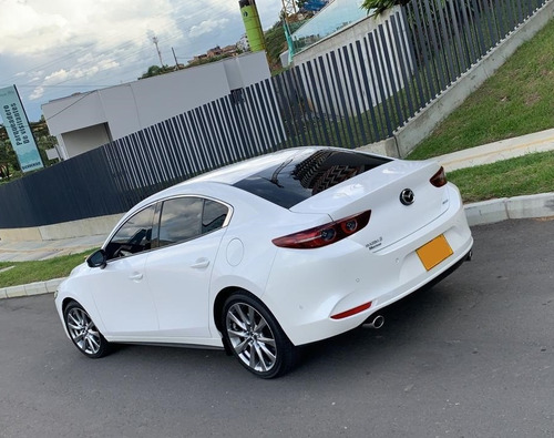 Mazda 3 Grand Touring 2.5 At