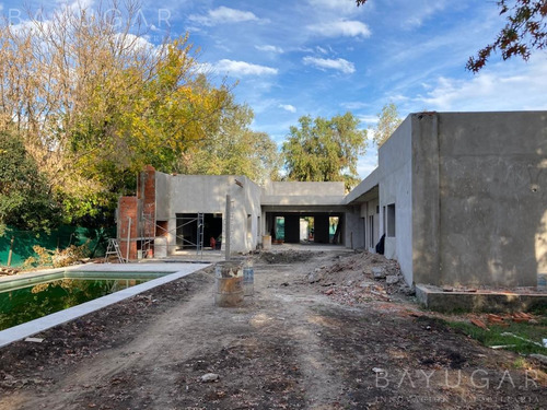 Venta - Excelente Casa A Estrenar En Sausalito - Bayugar Negocios Inmobiliarios