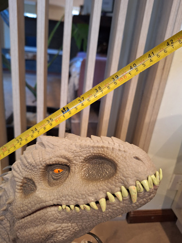 Indominus Rex Super Colosal Jurassic World Mattel