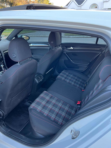 Imagen 20 de 24 de Volkswagen Golf 2019 2.0 Gti Tsi