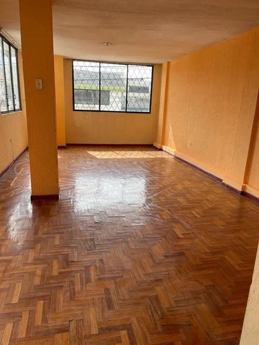 Imagen 13 de 20 de De Oportunidad Vendo Departamento, Cerca Al Quicentro Sur