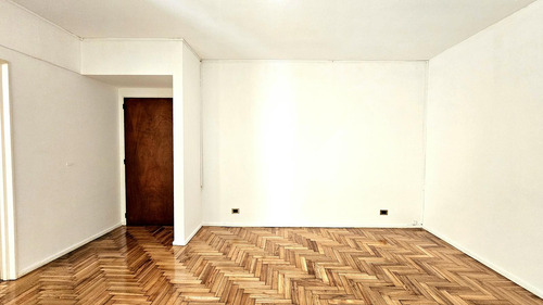 Juan B Alberdi 200 Departamento De 2 Ambientes Con Baulera