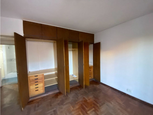 Venta Departamento Calle Colon Y España