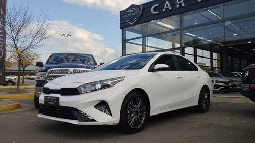 Kia Cerato 2.0 Sx At6