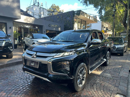 Mitsubishi L200 2.4 Di-d High Power 181cv Cuero