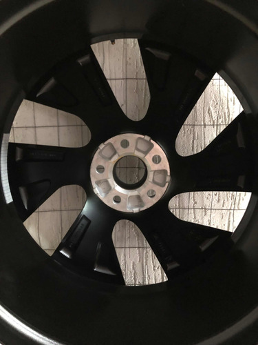 Roda Aro 22 Audi Etron Q8 Roda E Pneu Usada Original (Usado)