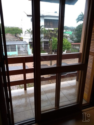 Casa Em Camaquã Com 4 Dormitórios - Lu272403