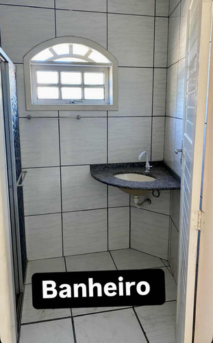 Casa No Segundo Andar Em Parada Angélica. Duque De Caxias