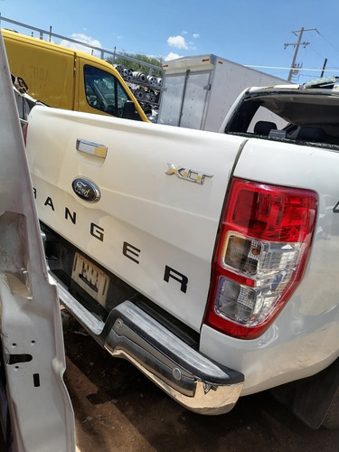 Imagen 4 de 12 de Desarmo Ford Ranger 2017 3.2 Diésel Solo Por Partes