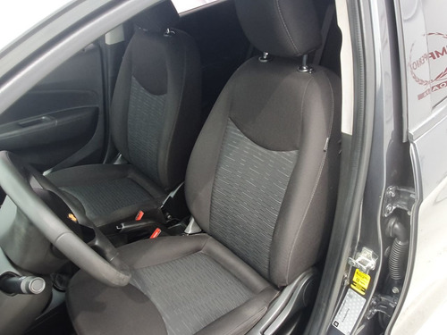 Imagen 5 de 25 de Chevrolet Spark 5 Pts Hb Lt, 14l, At, A/ac R-14