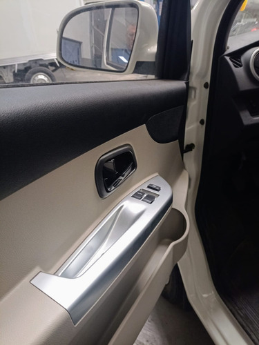Imagen 6 de 17 de Changan Box 2023